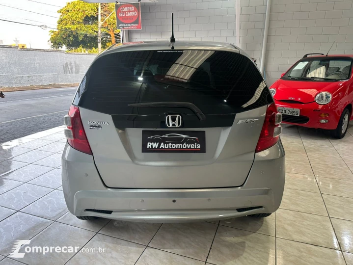 FIT 1.4 LX 8V