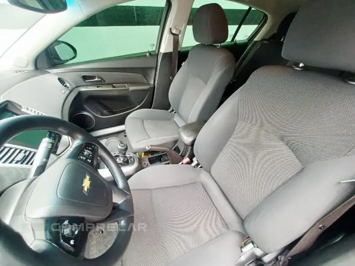 CRUZE HB Sport LT 1.8 16V FlexP. 5p Mec