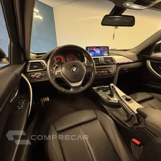 320i Active