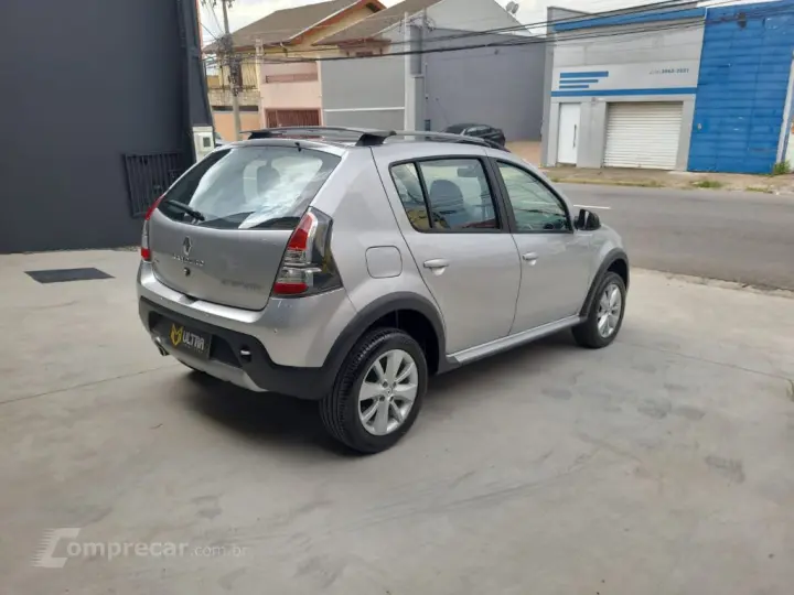 SANDERO STEPWAY Hi-Power 1.6 8V 5p
