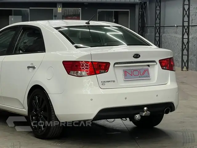 CERATO - 1.6 EX SEDAN 16V 4P AUTOMÁTICO