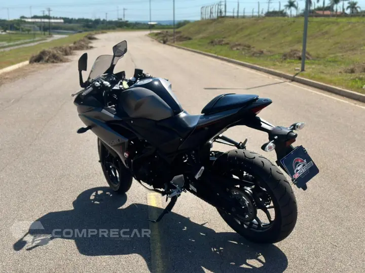 YZF R3
