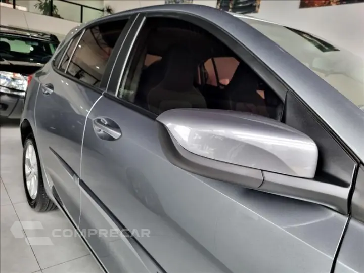 ONIX 1.0 Turbo LT