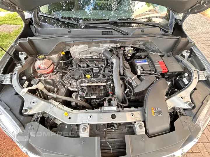 TRACKER 1.2 Turbo Premier