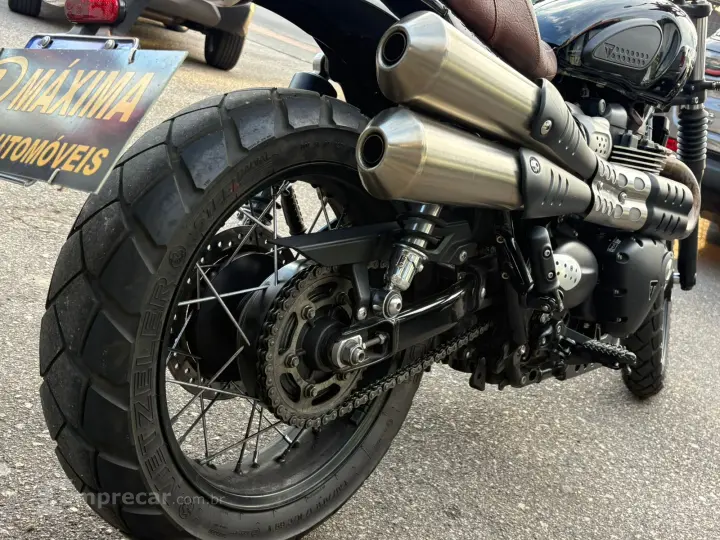 STREET SCRAMBLER 900 cc