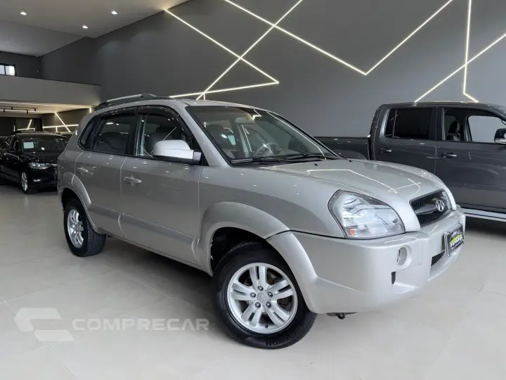 TUCSON 2.0 MPFI GLS 16V 143cv 2WD