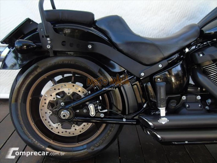 LOW RIDER S