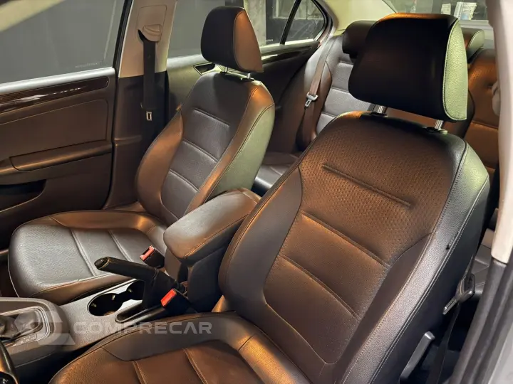 JETTA 2.0 COMFORTLINE FLEX 4P TIPTRONIC