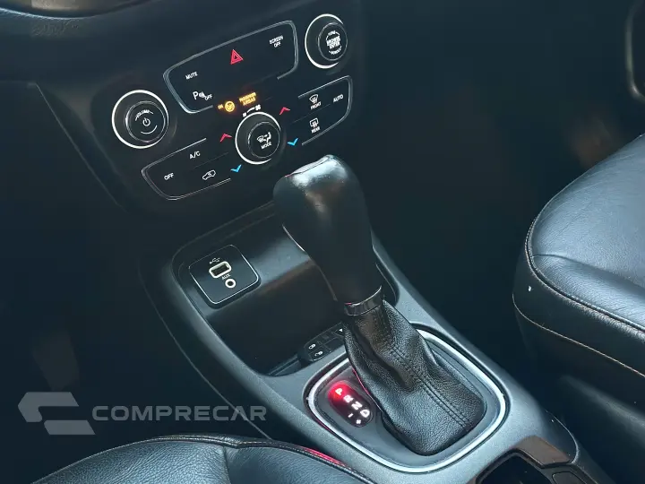 COMPASS 2.0 16V FLEX LONGITUDE AUTOMÁTICO