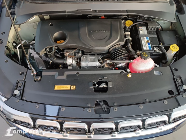COMMANDER 1.3 T270 Turbo Overland