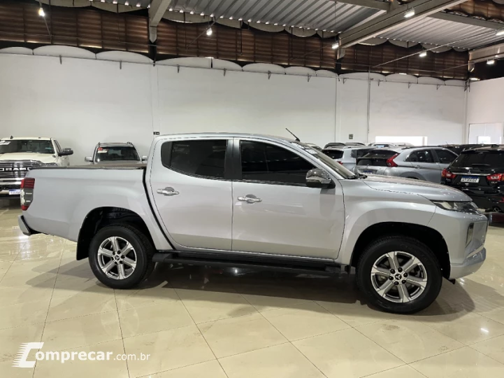 L200 TRITON 2.4 16V Turbo Sport HPE CD 4X4