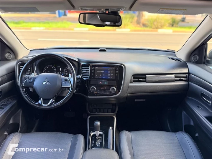 OUTLANDER 2.0 16V GASOLINA 4P AUTOMÁTICO