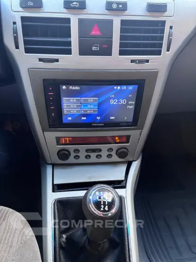 VECTRA 2.0 MPFI Elegance 8V