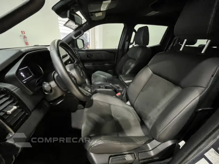 TRITON 2.4 Biturbo CD Tarmac 4X2
