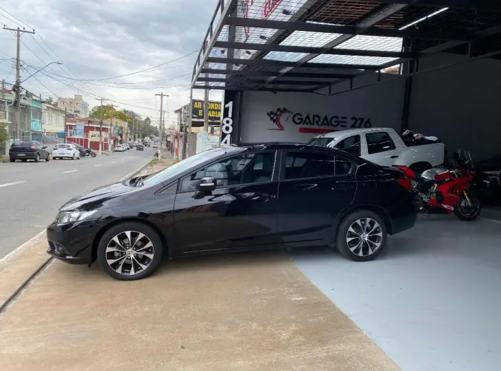 Civic Sedan LXR 2.0 Flexone 16V Aut. 4p