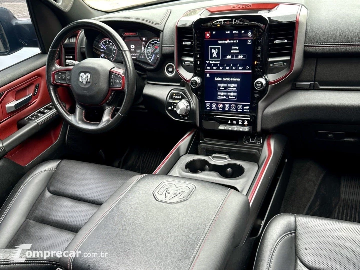 1500 5.7 V8 GASOLINA REBEL CD 4X4 AUTOMÁTICO