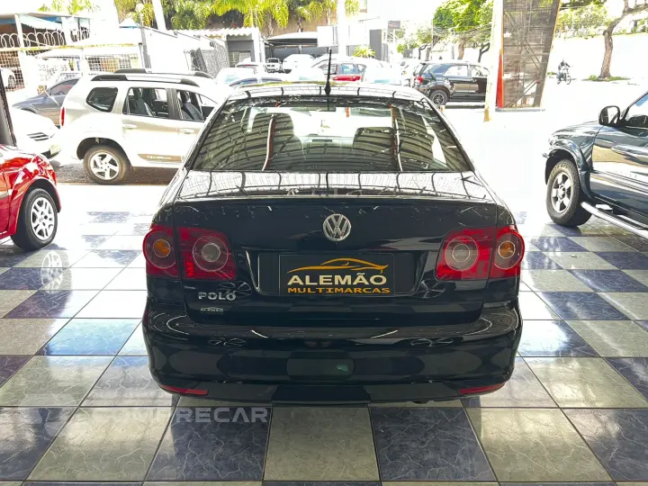POLO SEDAN 1.6 MI 8V