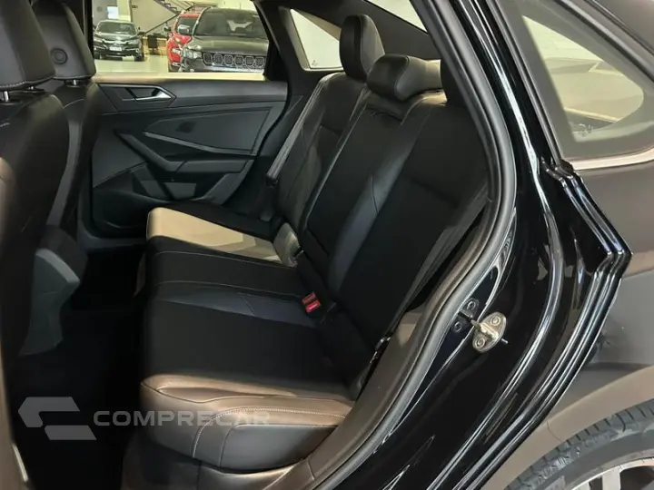 JETTA R-LINE 250 TSI 1.4 FLEX 16V AUT.