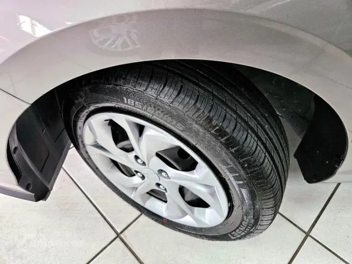 HB20S COMFORT PLUS 1.0 12V FLEX MEC.