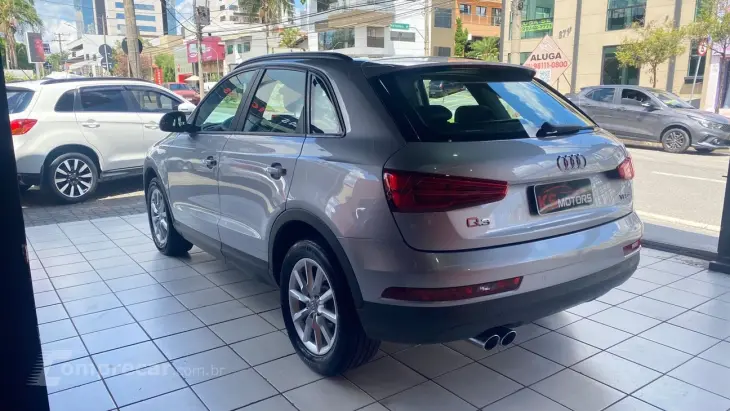 AUDI Q3 1.4 TFSI AMBIENTE