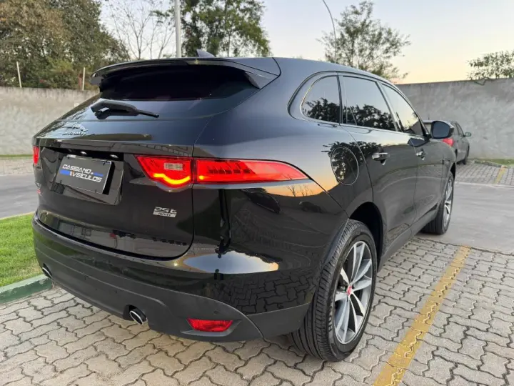 F-Pace 2.0 16V 4P PRESTIGE AWD TURBO DIESEL AUTOMÁTICO