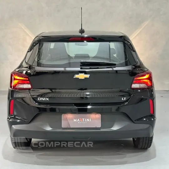 ONIX HATCH LT 1.0 12V Flex 5p Mec.