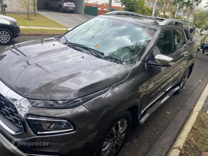 TORO 2.0 16V Turbo Ranch 4WD AT9