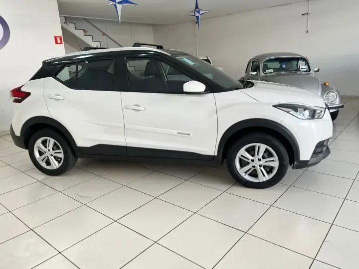 KICKS 1.6 16V FLEXSTART S DIRECT 4P XTRONIC