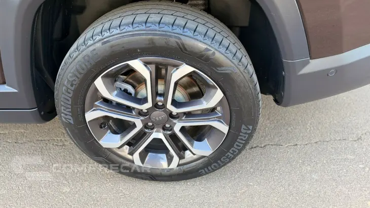 COMMANDER 1.3 T270 Turbo Limited