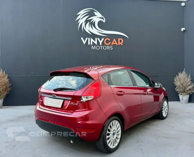 FIESTA 1.6 Titanium Hatch 16V