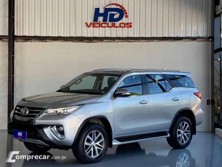 HILUX SWSRXA4FD
