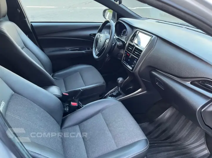 YARIS 1.5 16V XS Connect
