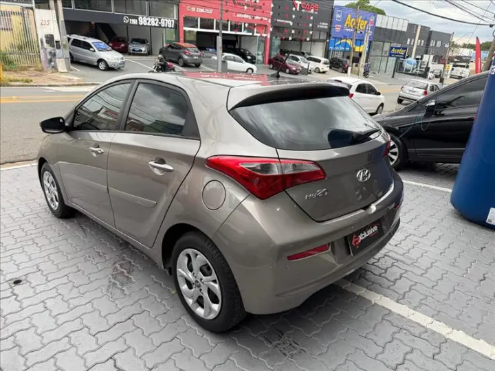 HB20 1.0 Comfort 12V