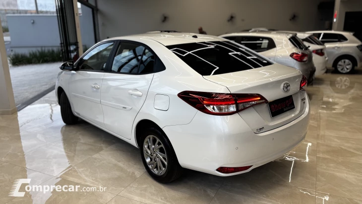 YARIS 1.5 16V Sedan XS