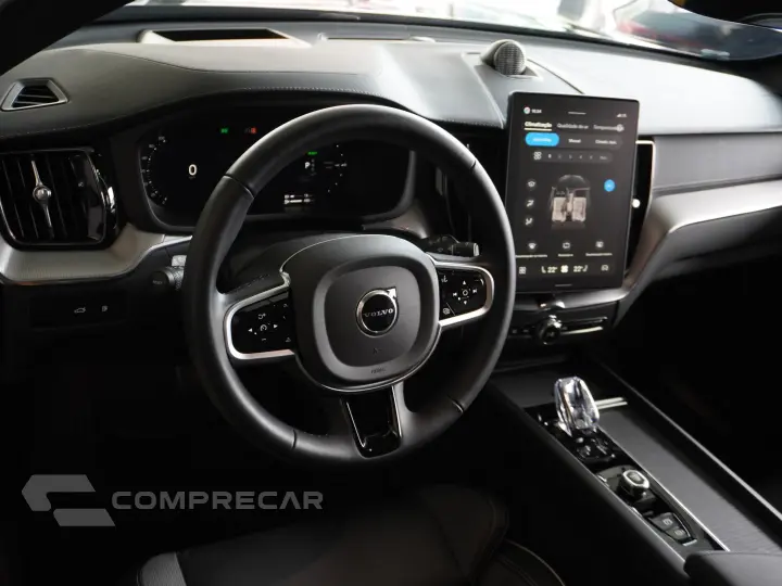 XC60 2.0 T8 PHEV POLESTAR ENGINEERED AWD GEARTRONIC