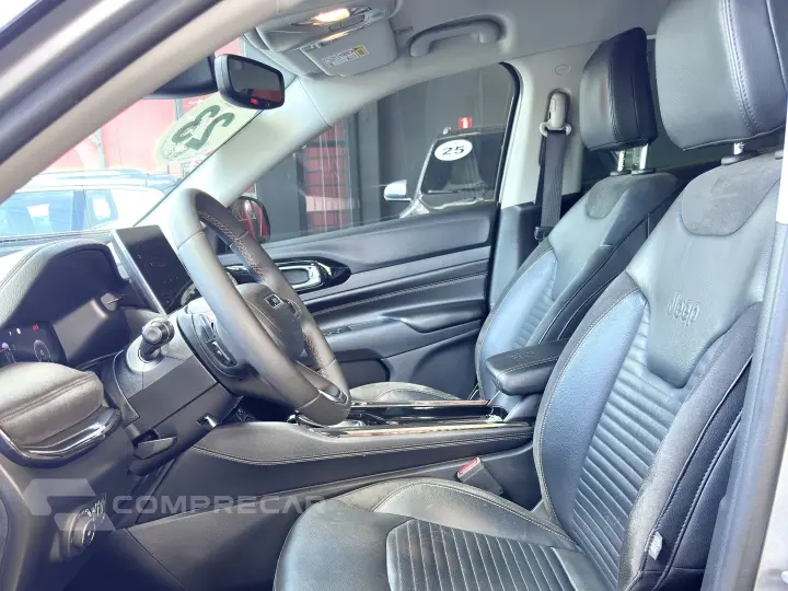 COMMANDER 1.3 T270 TURBO FLEX LIMITED AT6