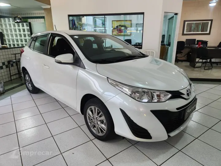 Yaris Hatch 1.5 16V 4P FLEX XL PLUS CONNECT MULTIDRIVE AUTOM