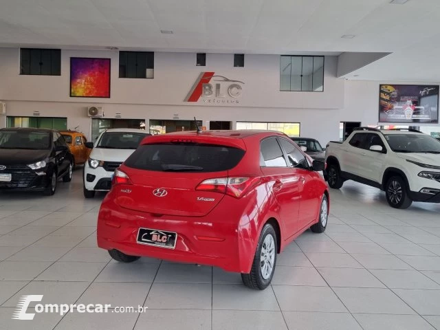HB20 - 1.6 COMFORT PLUS 16V 4P MANUAL