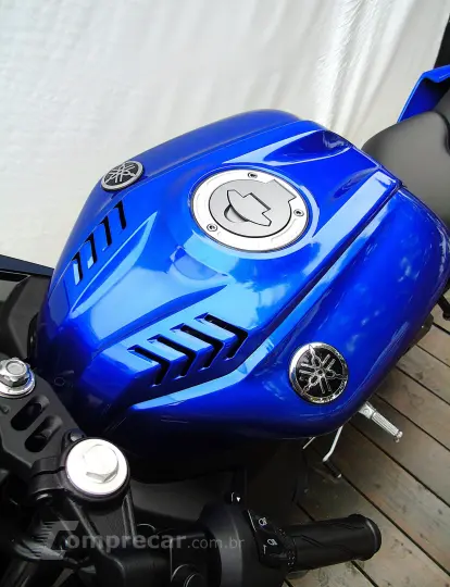 YAMAHA YZF R15 ABS