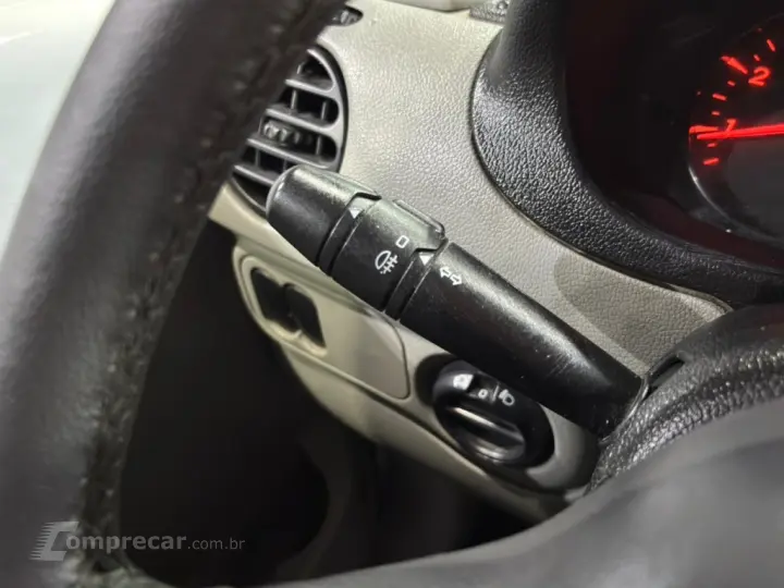 KANGOO 1.6 EXPRESS 16V FLEX 3P MANUAL