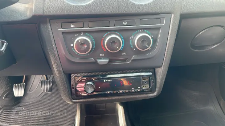 CELTA 1.0 MPFI LT 8V