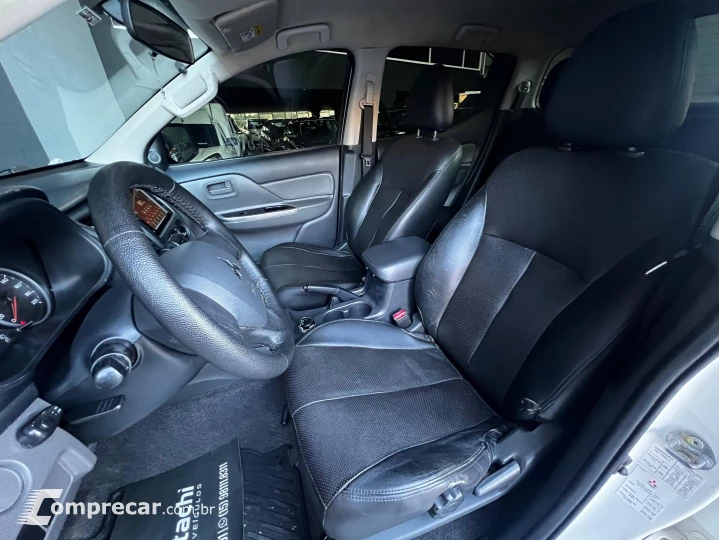 L200 TRITON 2.4 16V TURBO DIESEL SPORT GLS CD 4P 4X4 AUTOMÁT