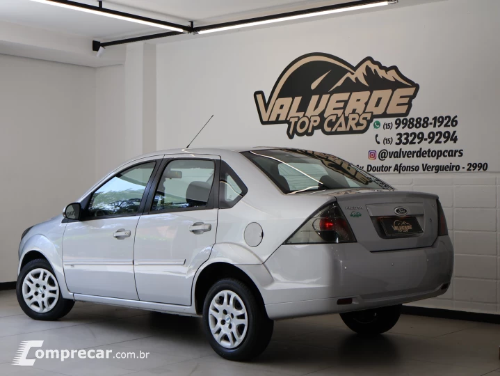FIESTA 1.6 Rocam SE Sedan 8V