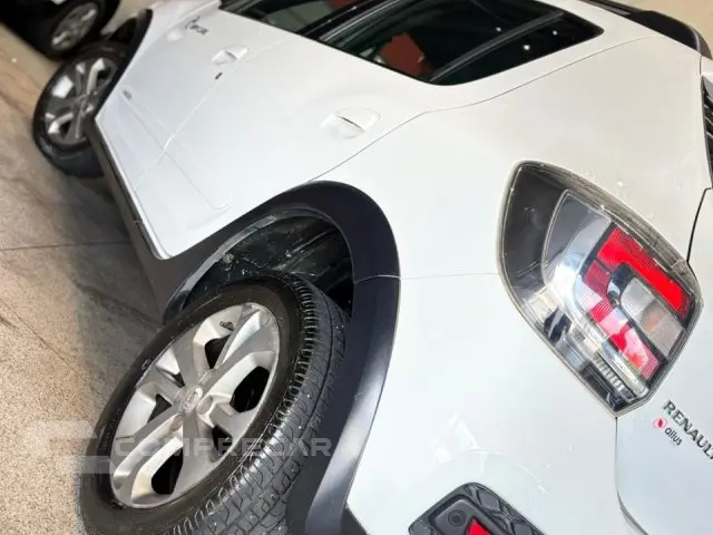 SANDERO - 1.6 STEPWAY 8V 4P MANUAL