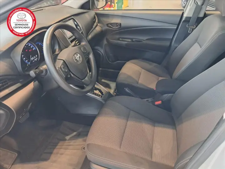 YARIS 1.5 16V FLEX SEDAN XL MULTIDRIVE