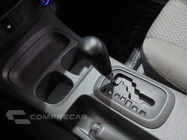 HILUX - 2.7 SR 4X2 CD 16V 4P AUTOMÁTICO