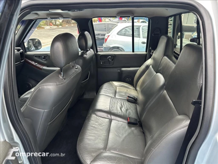 S10 2.4 MPFI EXECUTIVE 4X2 CD 8V FLEX 4P MANUAL