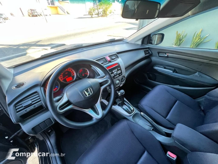 CITY Sedan LX 1.5 Flex 16V 4p Aut.
