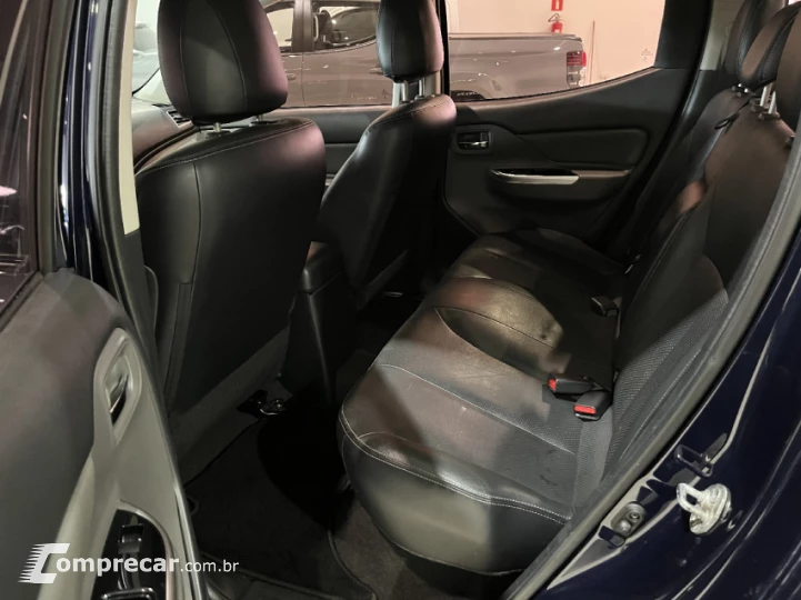 L200 TRITON 2.4 16V Turbo Sport HPE TOP CD 4X4