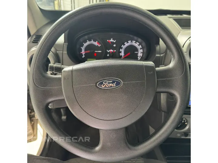 ECOSPORT 1.6 FREESTYLE 8V FLEX 4P MANUAL